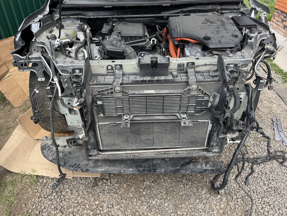 Трубки кондиціонеру Mitsubishi Outlander 4 PHEV Hybrid 2.4 2024