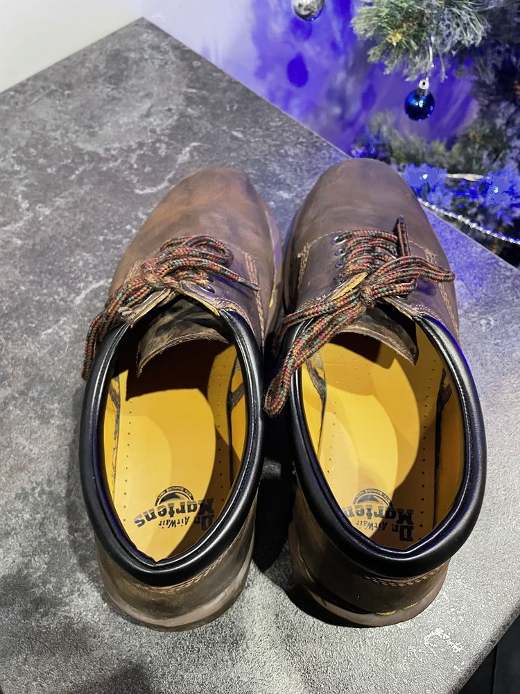 Туфлі Dr. Martens 8053 Dark Brown Crazy Horse