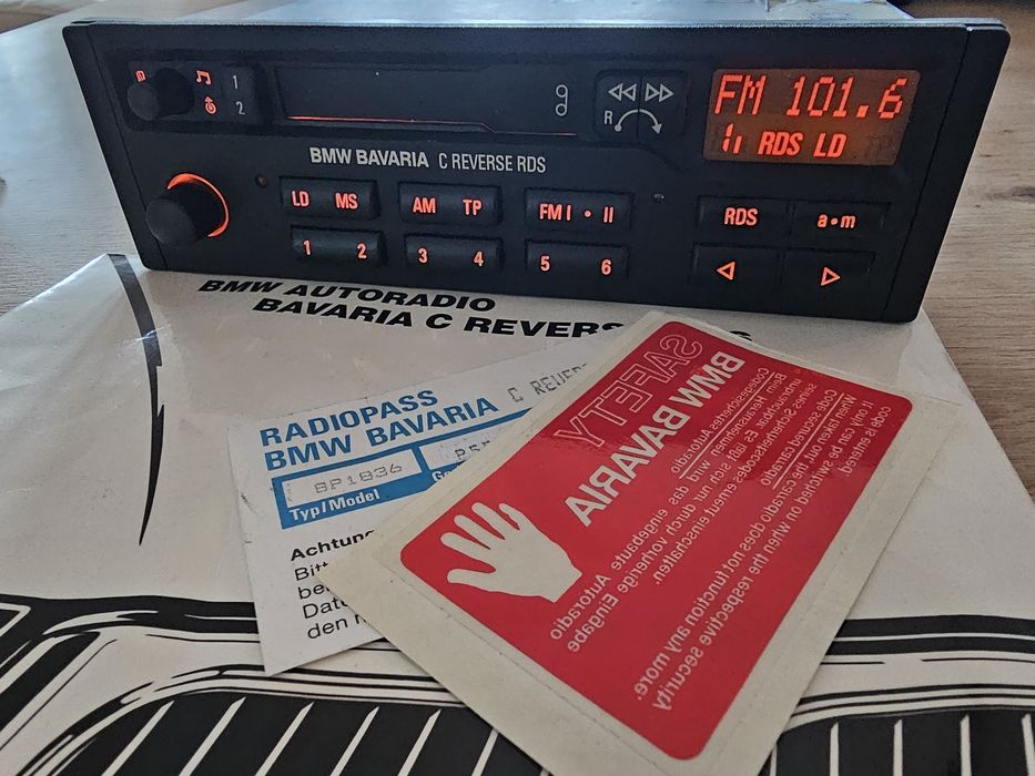 Radio BMW Bavaria C Business RDS BMW E30 E31 E32 E34 E36 Z3