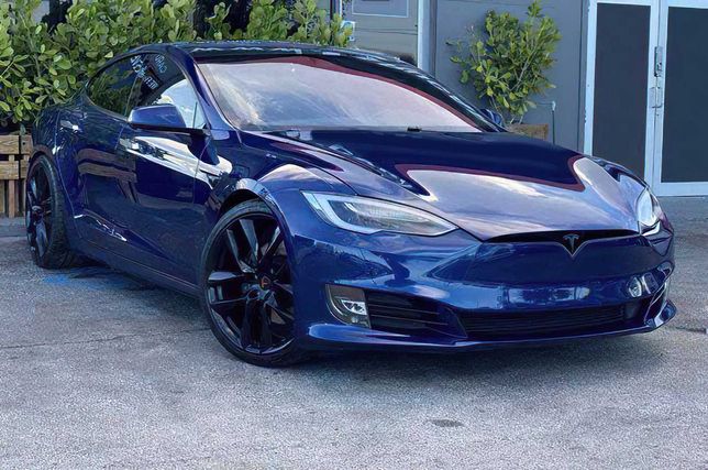 Tesla Model S 2017 продам