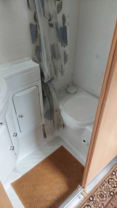 Sprzedam rodzinną przyczepę kempingową