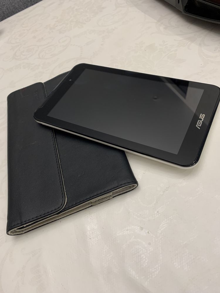 Планшет смартфон ASUS ZenFone Tablet 8”