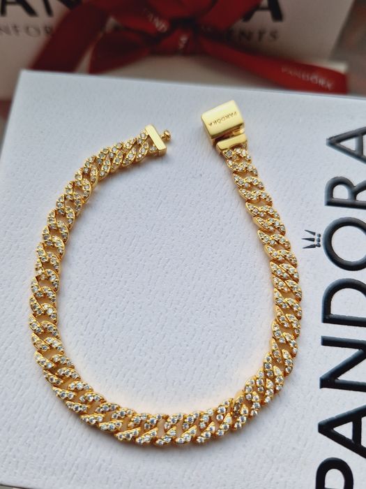 Bransoletka Pandora Timeless z oczkami pavé r.18