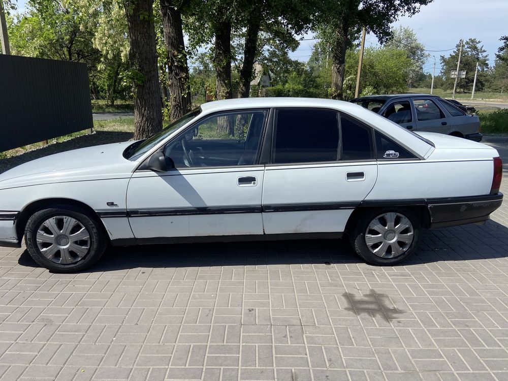 Продам Opel Omega 1.8 Газ/бенз ПО ТП