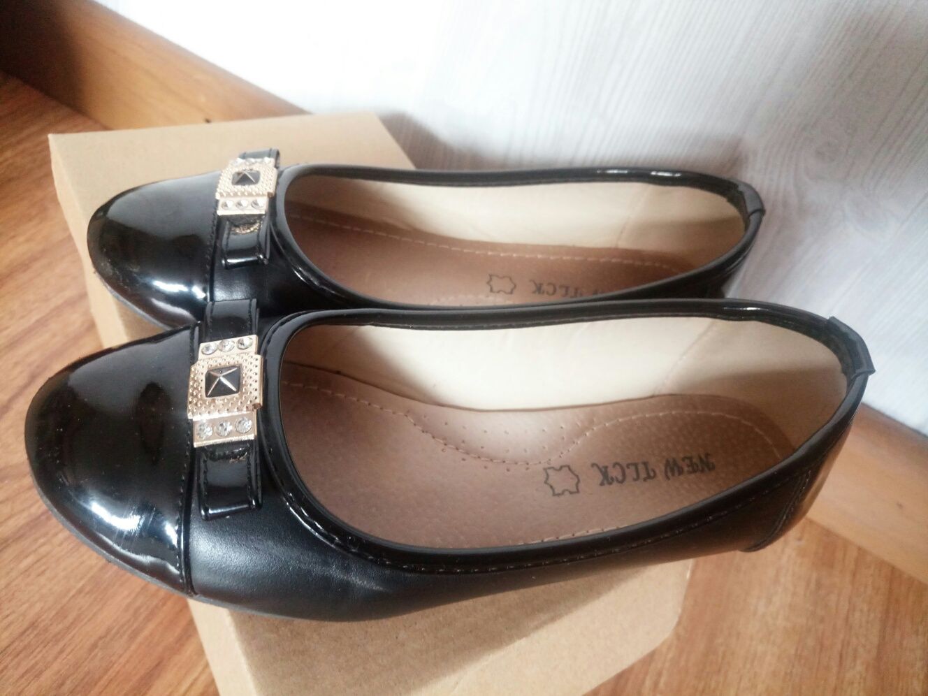 Buty eleganckie dziewczęce r. 32