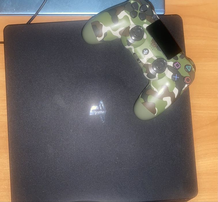 Ps4 Slim 500gb (без аккаунта)