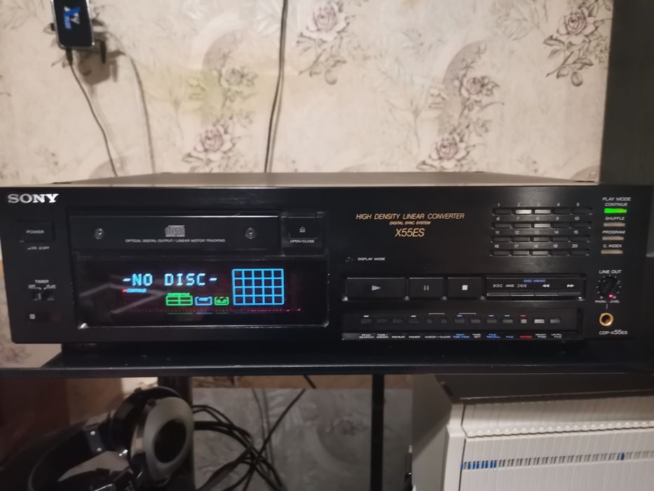 Sony cdp x 55es. Пульт в наличии!!!Заменитель.