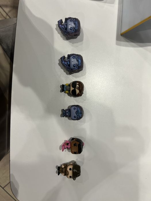 Обмінюю фігурки 1 фото на 2 фото