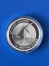 Дельфин  Спиннер  -  серебряная монета
