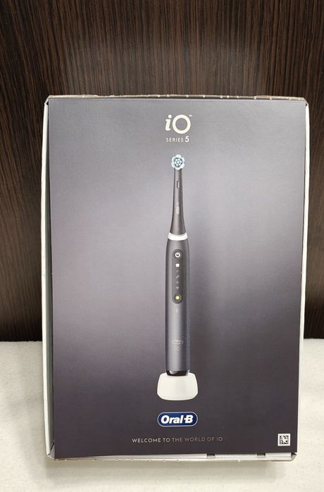 Szczoteczka do zębów oral b IO5 Czarna Magnetyczna