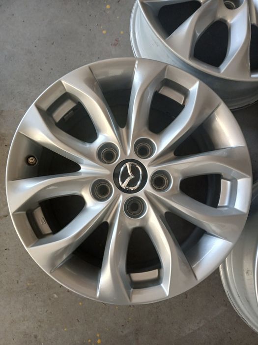 Felgi aluminiowe Mazda CX3  5x114,3 et 50 ch 67 6,5j16 oryg