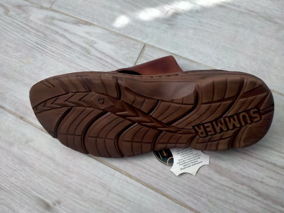 Чоловічі сандалі