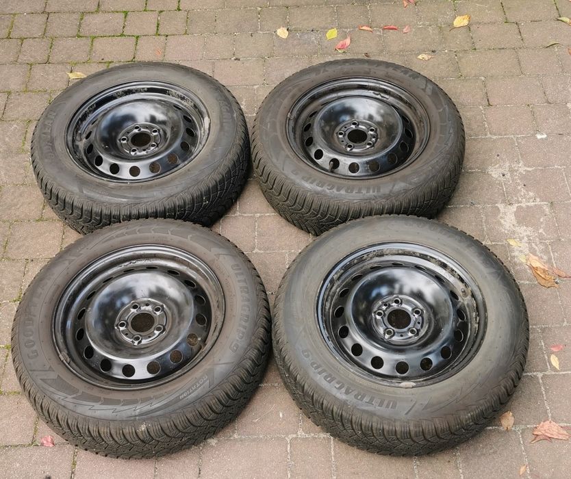 Koła z oponami zimowymi fiat tipo Goodyear