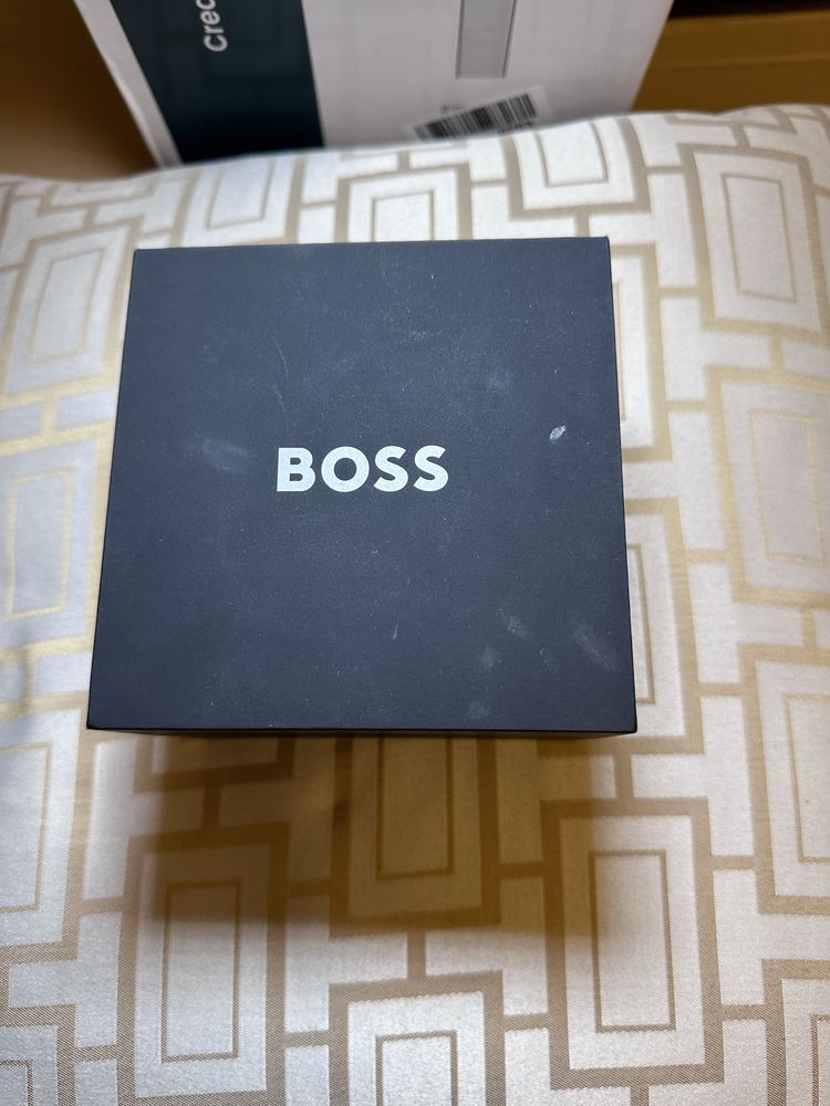 Zegarek BOSS damski kolor złoty