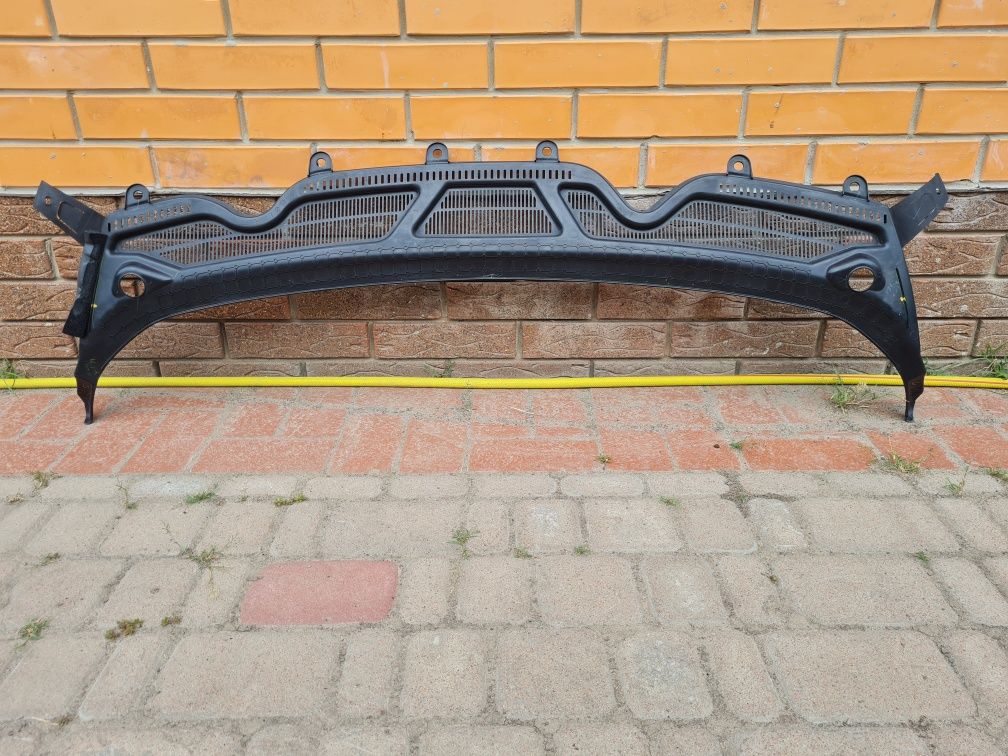 Ford EcoSport 18-22 жабо пластик под лобовое стекло GN15-A02216-ADW