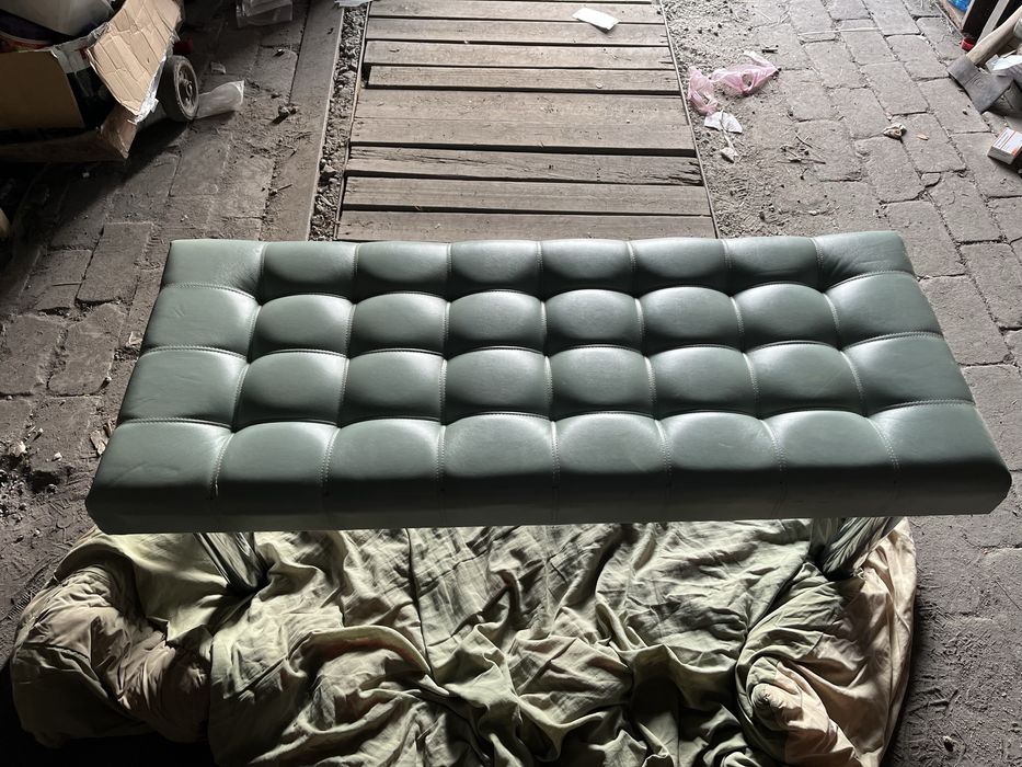 Продам офісний пуфік!