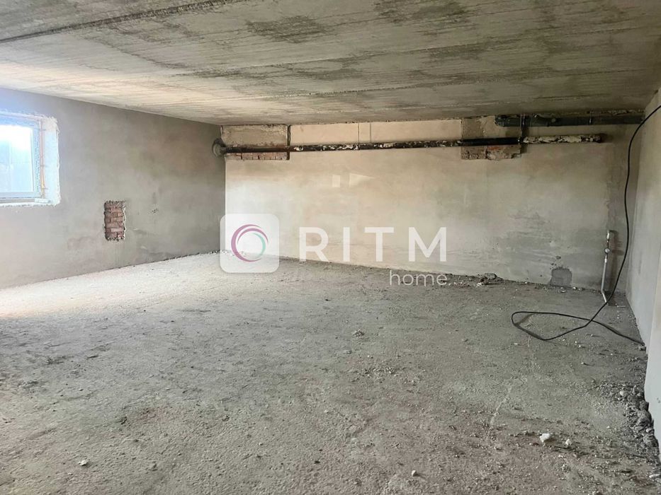 Продаж квартири в ЖК Щастя на цокольному поверсі