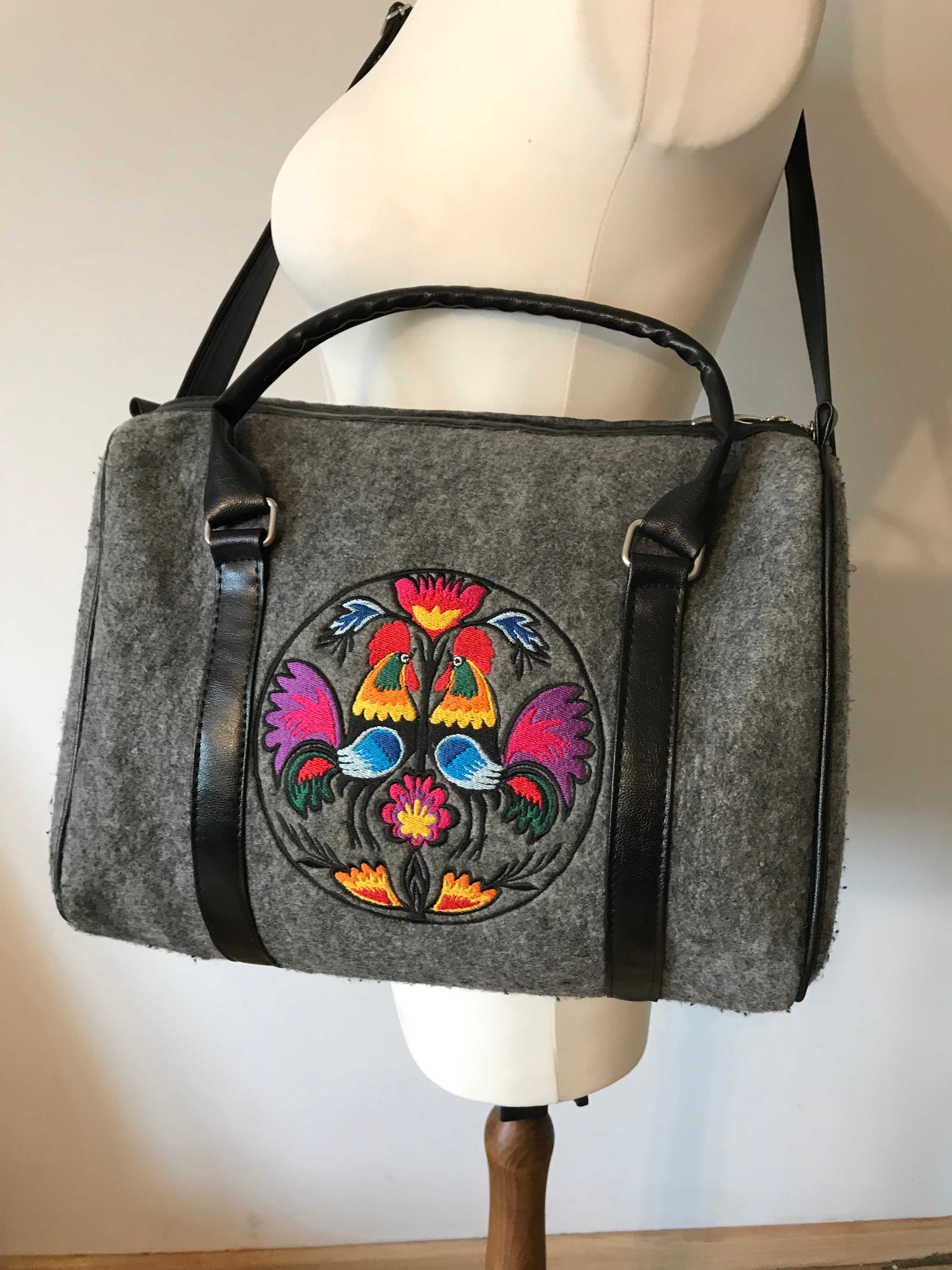 Torebka filcowa folkowa wzór łowicki filc boho vintage kuferek etno