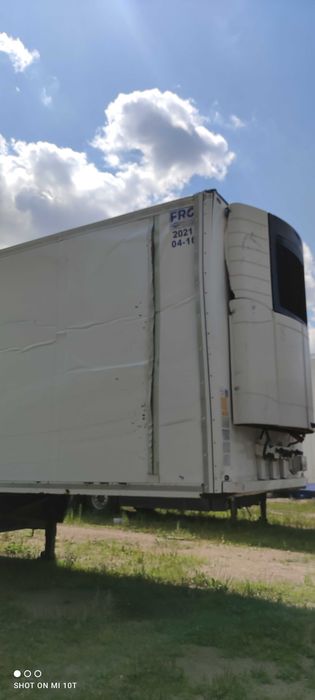 Naprawy powypadkowe naczep chłodni , izoterm Schmitz oraz Krone