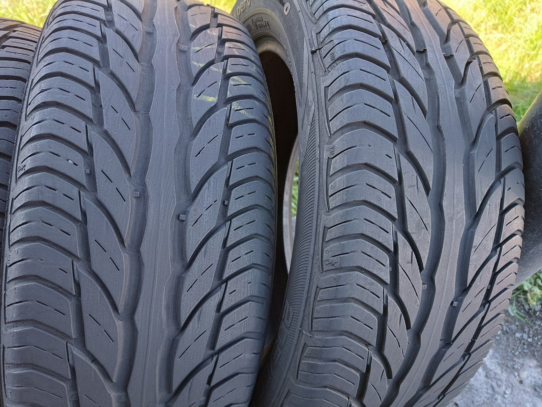 Літні шини Uniroyal 205/55 R16 резина Р16