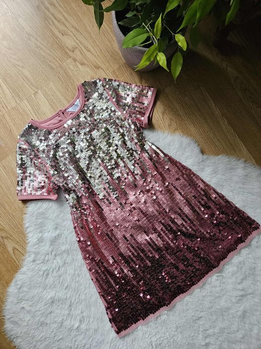 Дитяча святкова сукня на дівчину 6-7років паєтки блискуча зріст 122см