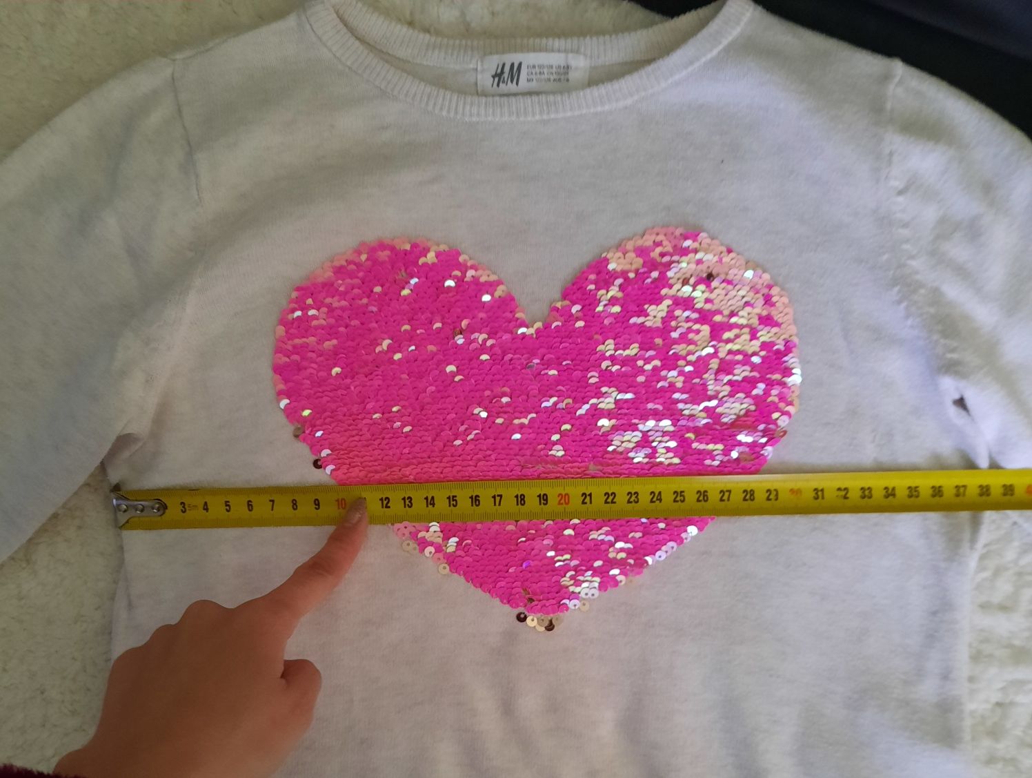Свитшот H&M с розово-золотым сердцем 122-128 рост