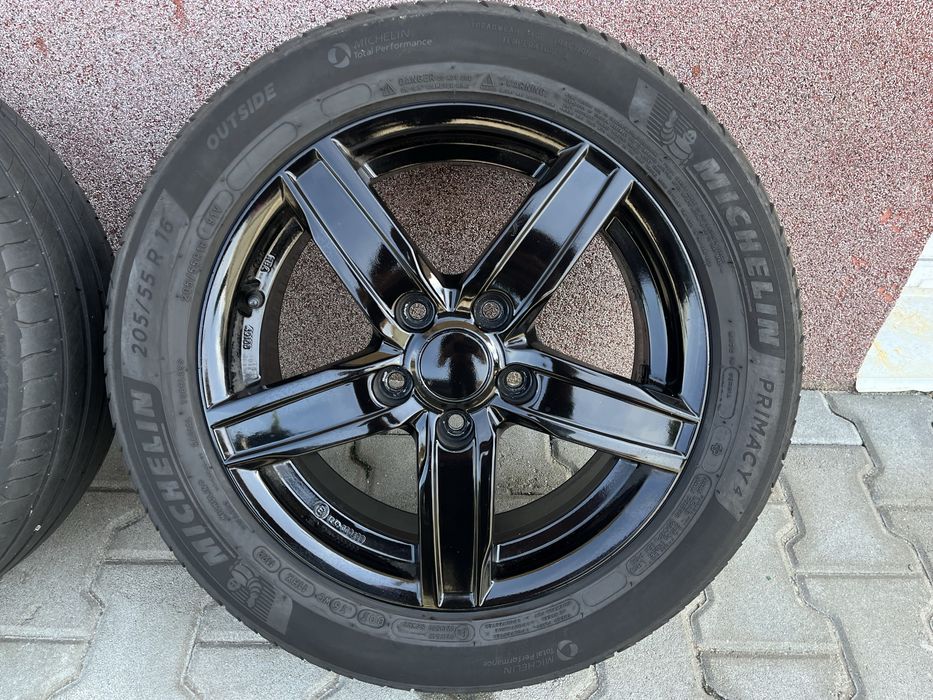 Диски з Резиною R16 5.114.3 Mazda Renault Toyota
