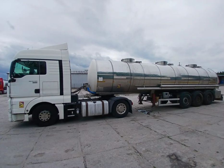 Sommer  cysterna PRO-WAM 3 komorowa