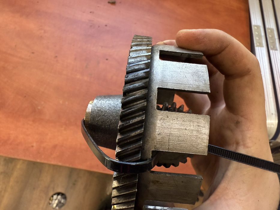 Kosz sprzęgłowy Simson S51 SR50 S53 Schwalbe KR51/2 org DDR wysyłka