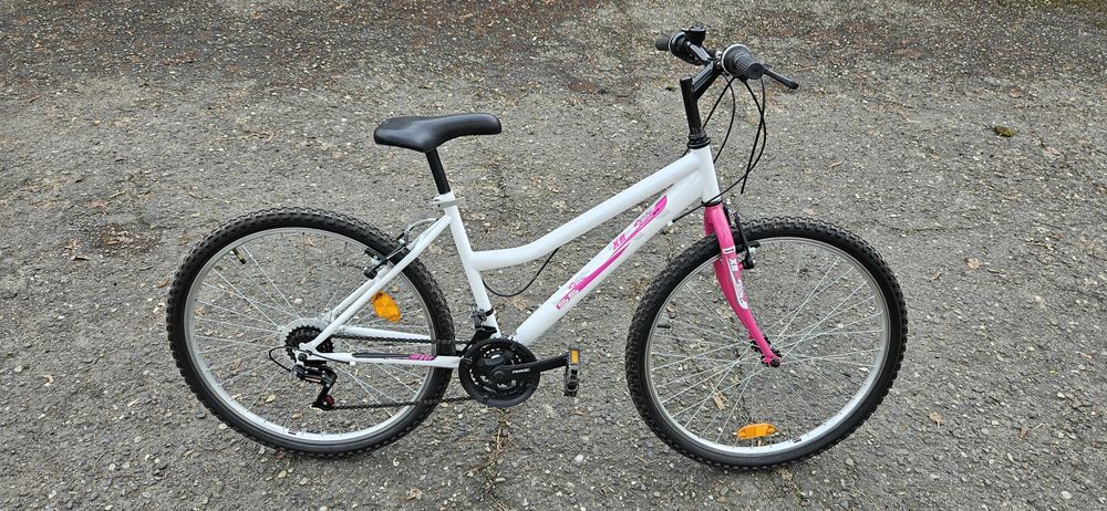 Sprzedam rower 26" biały dziewczęcy damski  26