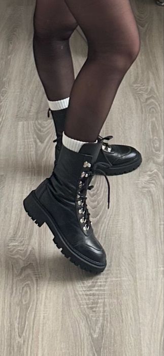 Шкіряні чоботи українського бренду Helloustore