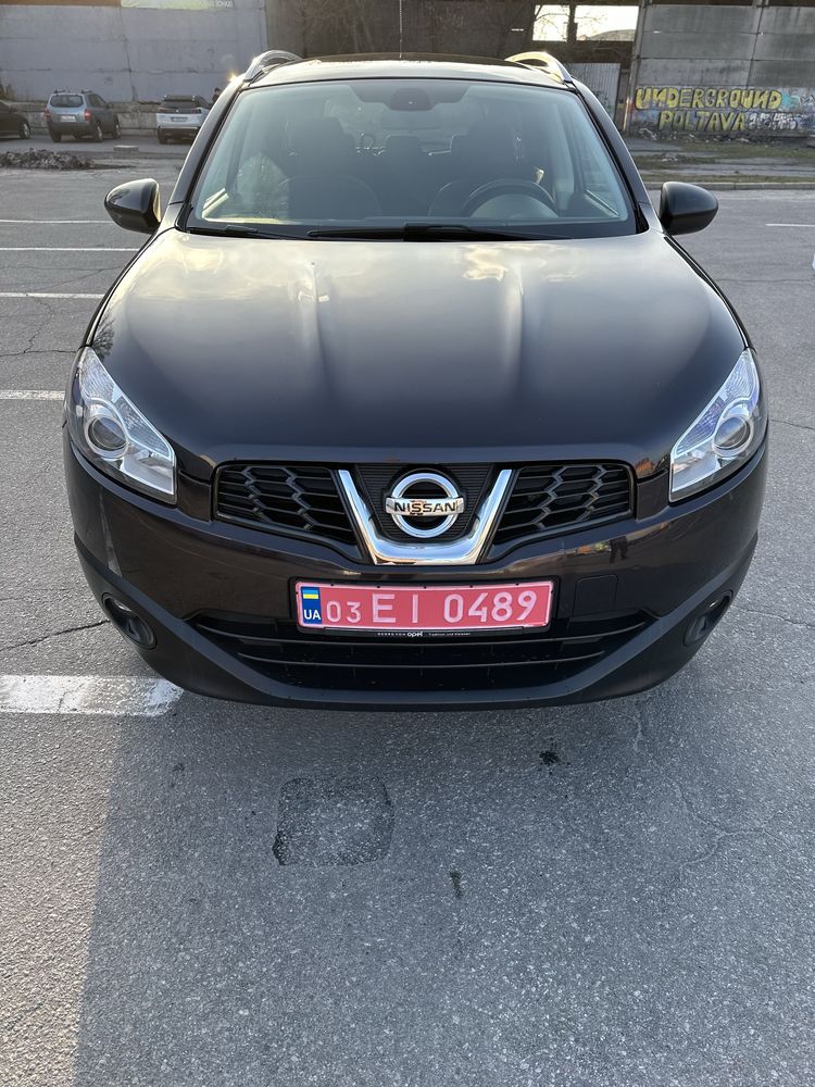 Nisan Qashqai+2 Продажа авто