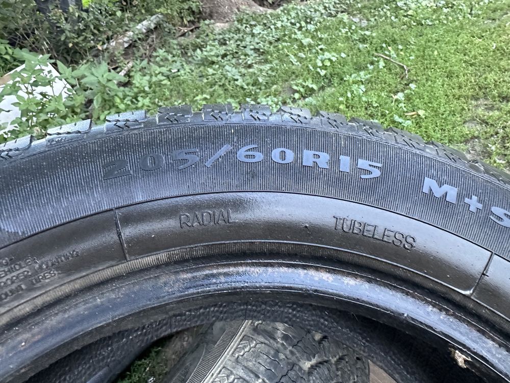 Шини 205/60 R15 Debica резина Р15