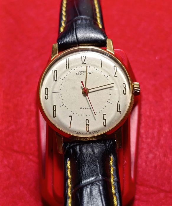 Годинник Восток механічний