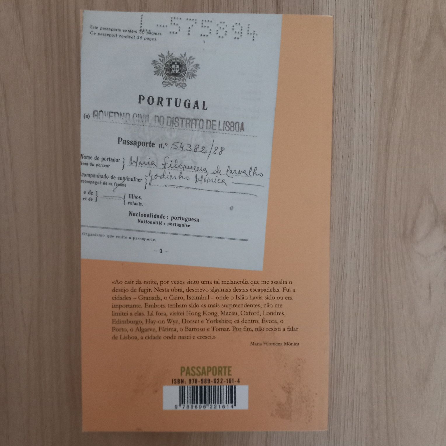 Livro "Passaporte" NOVO