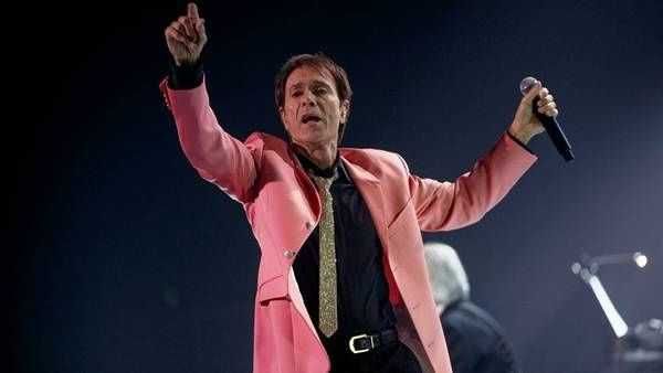 CLIFF RICHARD Live: Castles in the air | Leeds Castle