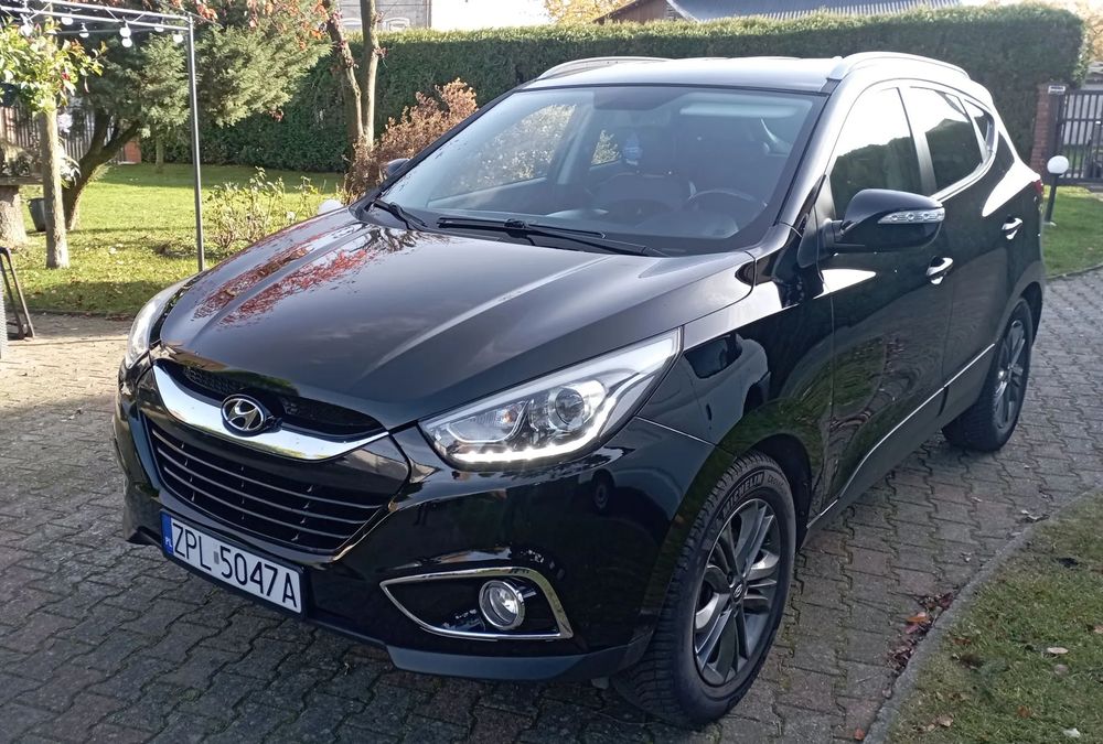 Hyundai ix35 2015 r bogate wyposaz, nowe opony kamera czujniki park , grzane fotele