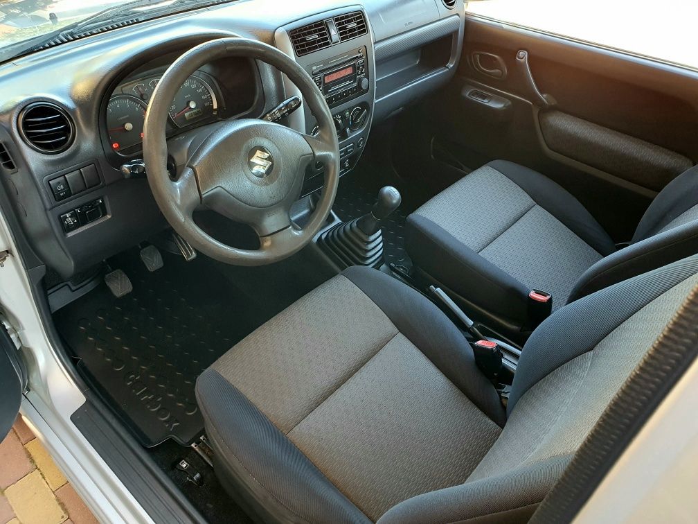 Suzuki Jimny 4x4 1.3i Klimatyzacja, bez korozji.