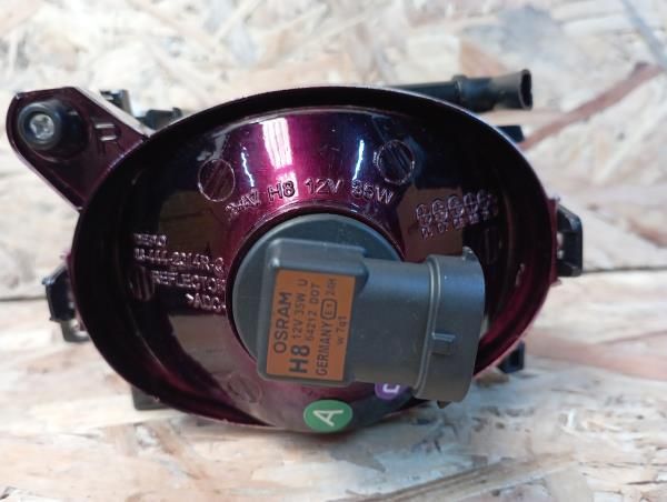 Farol nevoeiro frente direito BMW 5 (E60)