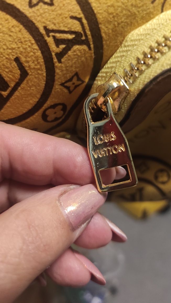 Torebka Louis Vuitton
