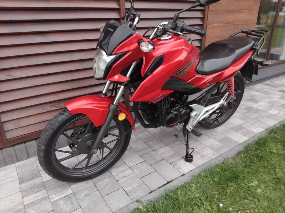 Honda CBF 125 Lift 17r Varadero