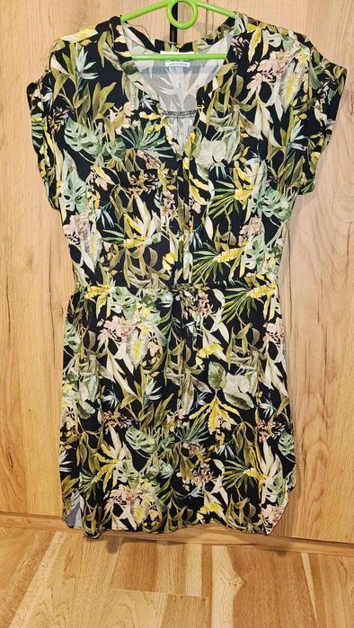 Lekka sukienka rozm 40