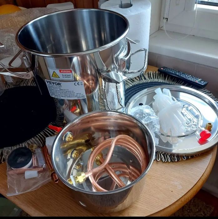 Destylator do bimbru alkoholu olejków eterycznych 19L+ akcesoria