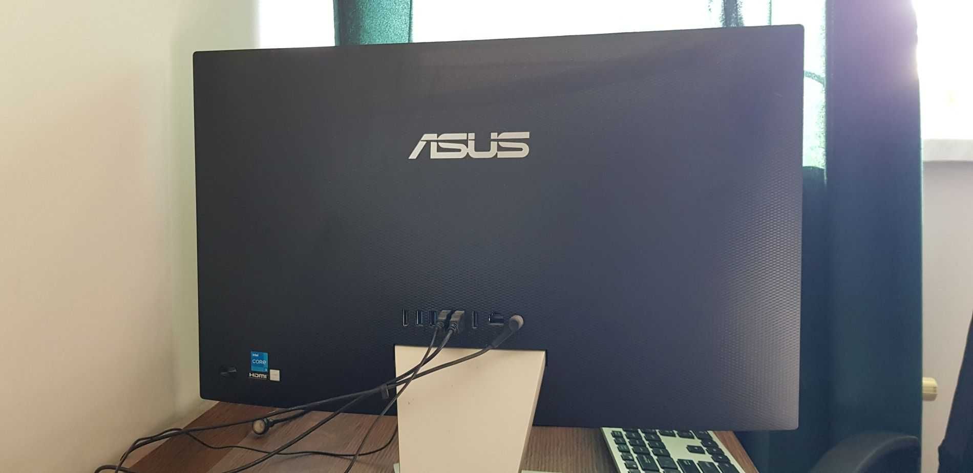 Komputer AIO ASUS V241EAK (All In One), 24 cale