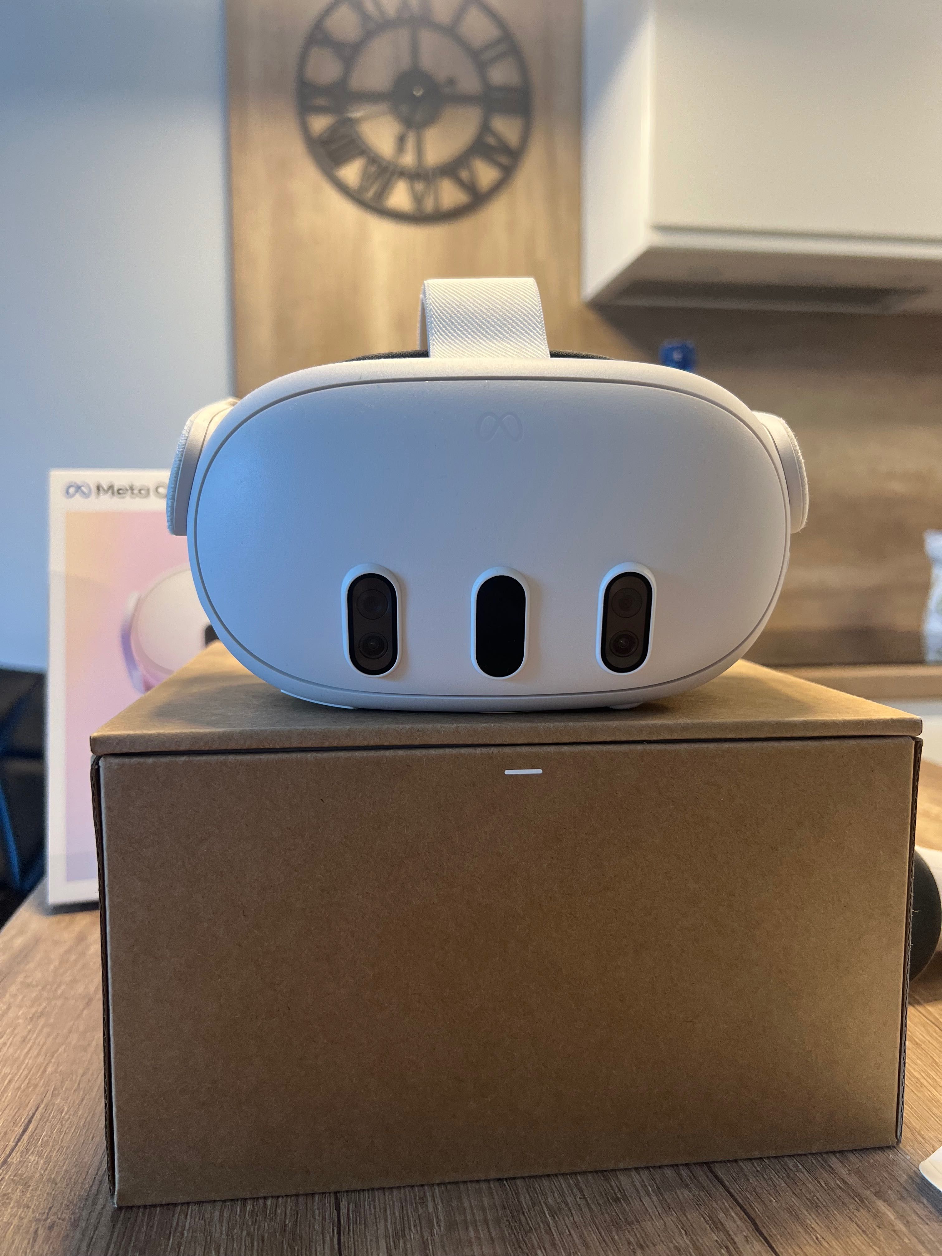 Meta Oculus Quest 3