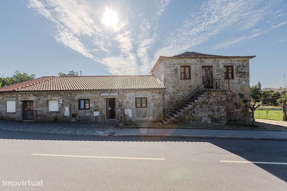 Moradia T6 para venda