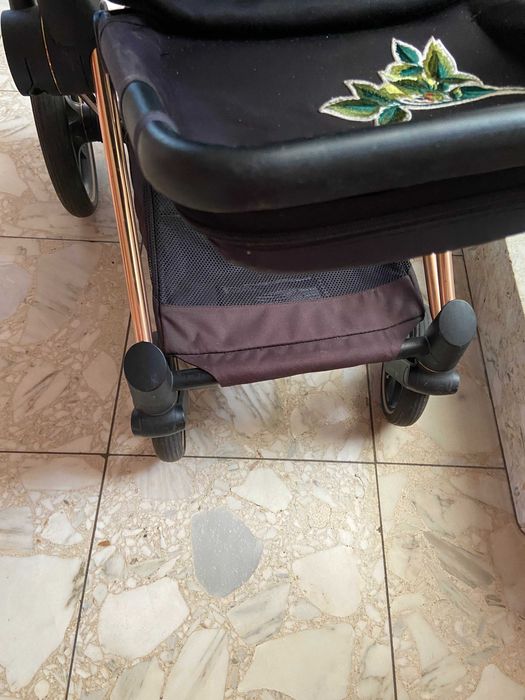 Spacerówka Cybex Priam Spring Bloosom + śpiworek + plecak