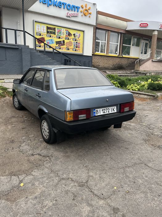 Ваз 21099.