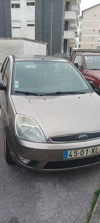 Ford Fiesta 2004