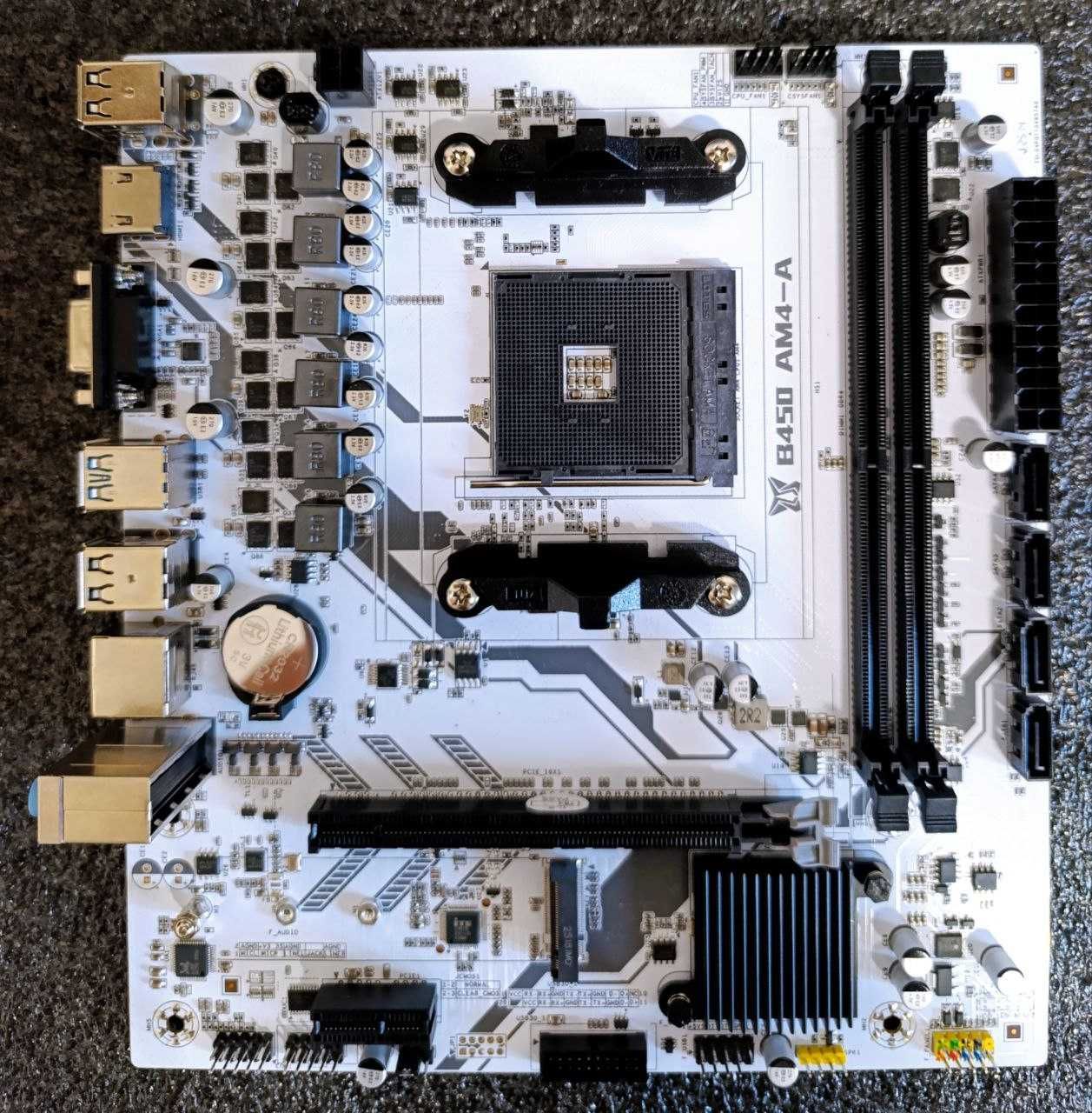Ryzen 7 3700X + Материнка плата B450 + 32 DDR4 Комплект AM4